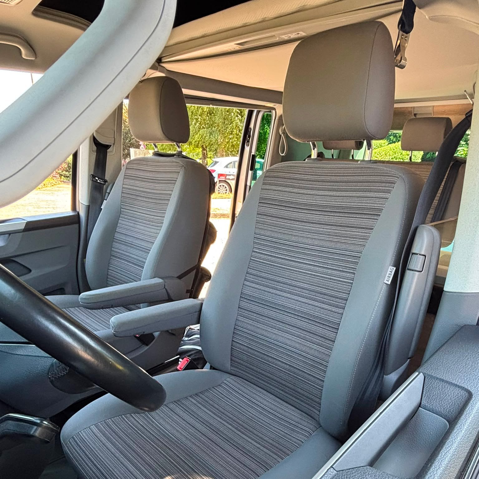 Volkswagen – T6.1 California Coast